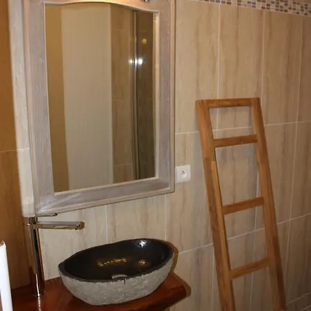 La Maison Bali Nocleg ze śniadaniem Langon (Gironde)